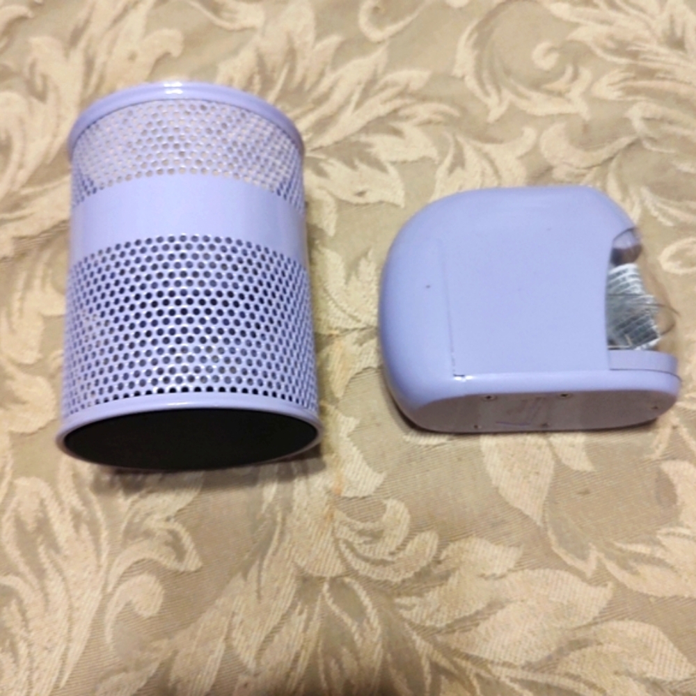 🪻💜🪻NWOT Precious Boutique French Lilac Pencil/Pen Holder & Sharpener Set